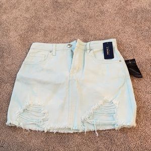 F21 Light Blue & white denim tie dye skirt hi rise size 25